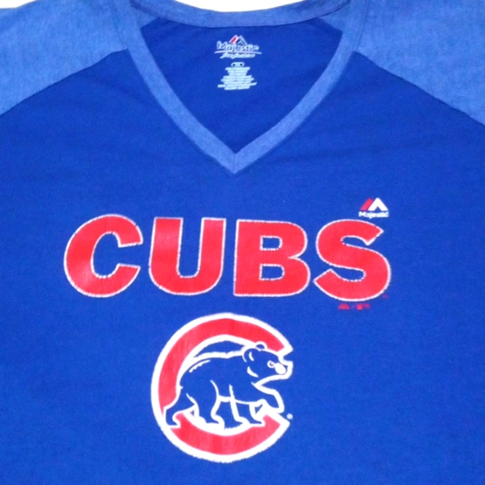 Classic women's Chicago Cubs top